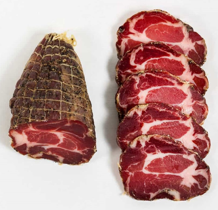 Cabezada de Lomo Duroc a la pimienta negra curada en malla "La Pirenaica"